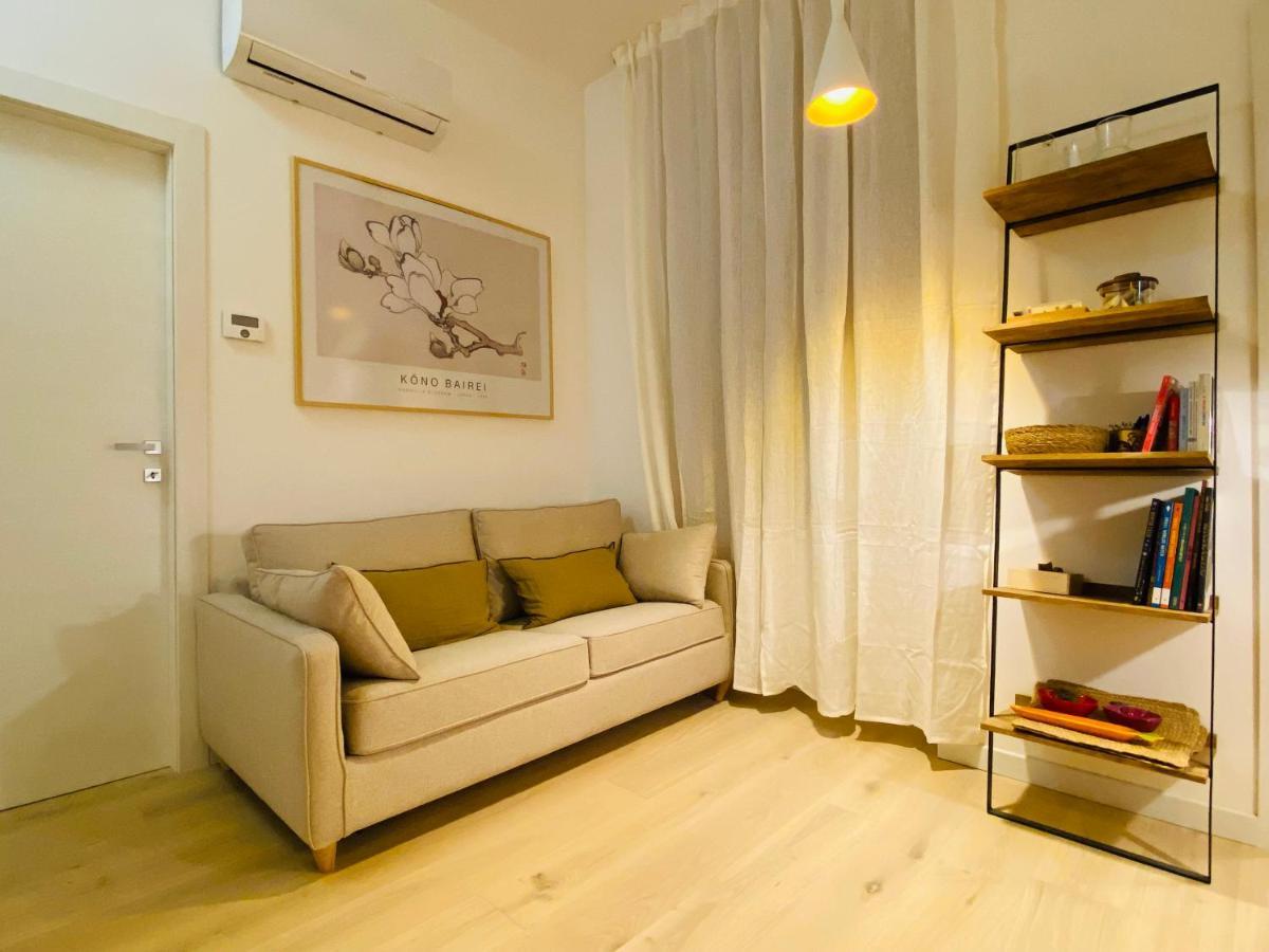 Piazzaborsa Charme Apartment Трієст Екстер'єр фото